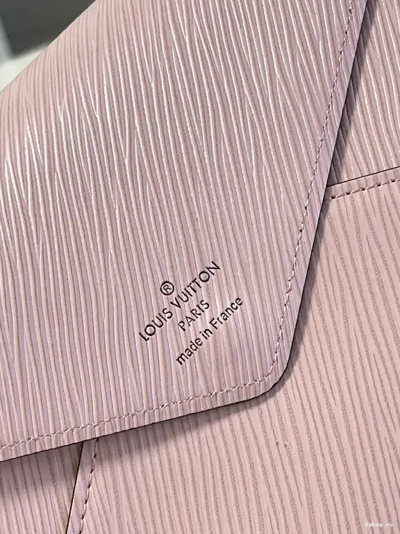 POCHETTE LOUIS KIRIGAMI VUITTON 0429
